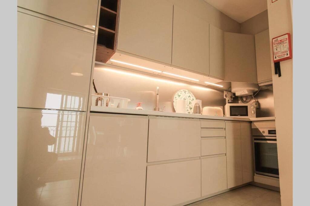 דירות לאגוּ‏ש Townhouse W Beautiful Terrace - 360 Degrees Views! מראה חיצוני תמונה